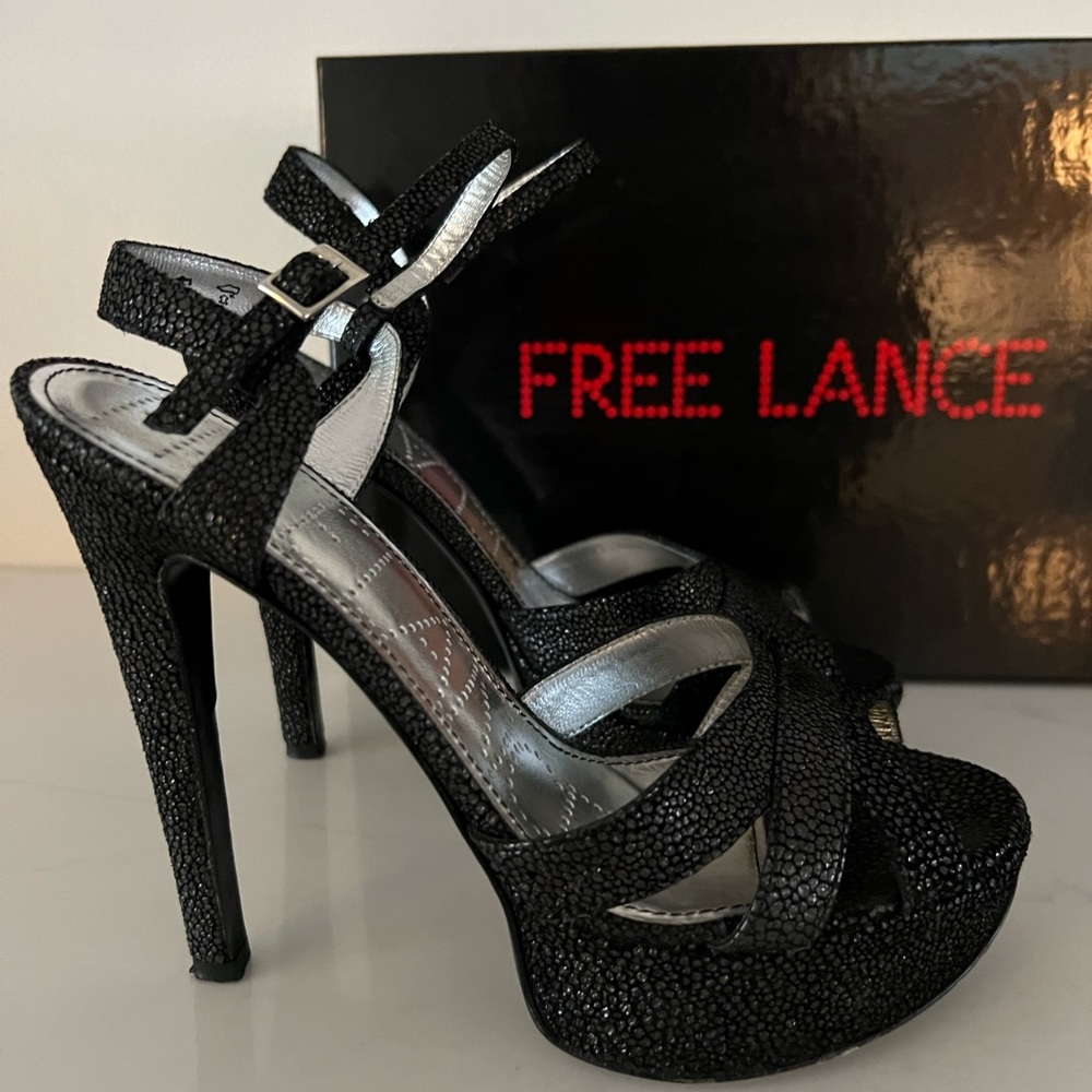 Free Lance Paris Emily platform sandals, size 36